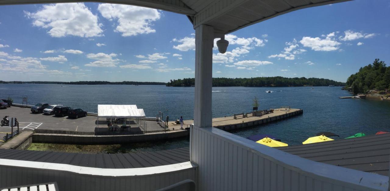 Boathouse Country Rockport